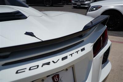 2022 Chevrolet Corvette Stingray  R Convertible - Photo 8 - San J Uan, TX 78589