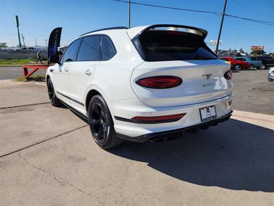 2024 Bentley Bentayga A V8   - Photo 4 - San Juan, TX 78589