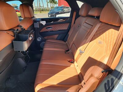 2024 Bentley Bentayga A V8   - Photo 21 - San Juan, TX 78589