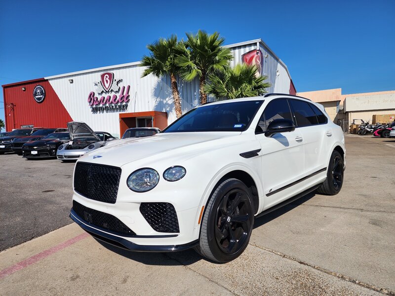 2024 Bentley Bentayga A V8   - Photo 1 - San Juan, TX 78589