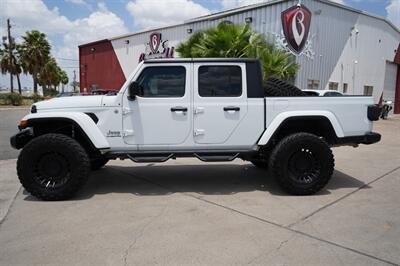 2022 Jeep Gladiator Overland   - Photo 8 - San J Uan, TX 78589