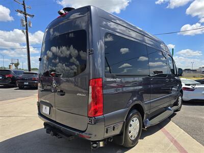 2024 Mercedes-Benz Sprinter 2500  Ultimate Toys - Photo 6 - San Juan, TX 78589