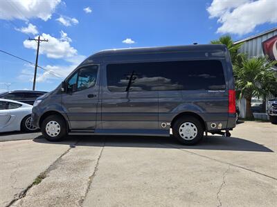 2024 Mercedes-Benz Sprinter 2500  Ultimate Toys - Photo 3 - San Juan, TX 78589