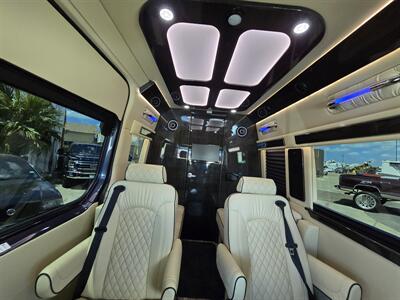 2024 Mercedes-Benz Sprinter 2500  Ultimate Toys - Photo 31 - San Juan, TX 78589