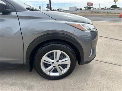 2024 Nissan Kicks S   - Photo 15 - San Juan, TX 78589