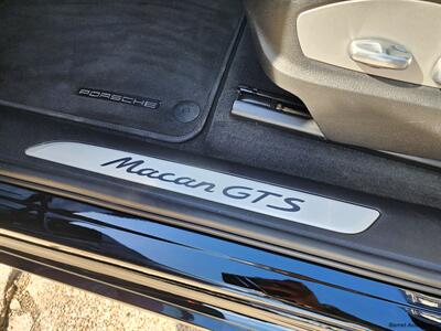 2018 Porsche Macan GTS   - Photo 35 - San Juan, TX 78589