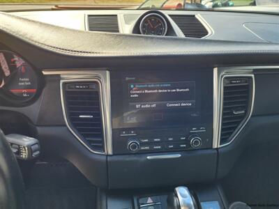 2018 Porsche Macan GTS   - Photo 39 - San Juan, TX 78589
