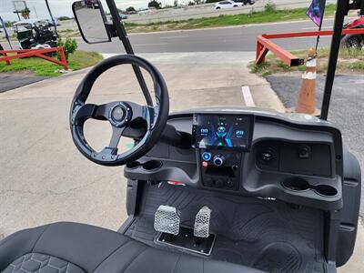 2026 VENOM STRIKE 6 SEATER LIFTED   - Photo 9 - San Juan, TX 78589