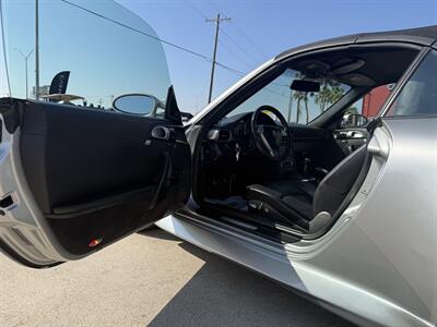 2006 Porsche 911 Carrera   - Photo 17 - San Juan, TX 78589