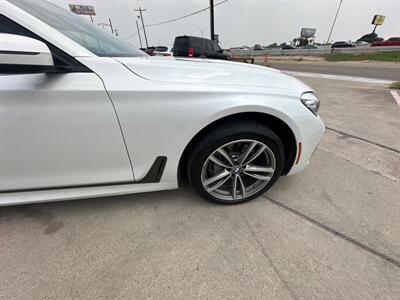 2019 BMW 740i xDrive   - Photo 11 - San J Uan, TX 78589