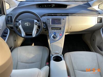 2013 Toyota Prius   - Photo 6 - Van Nuys, CA 91401