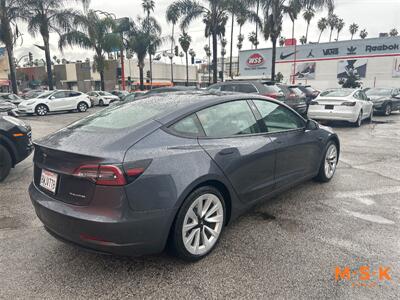 2022 Tesla Model 3 Long Range   - Photo 3 - Van Nuys, CA 91401