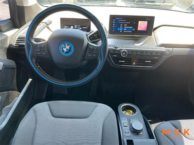 2019 BMW i3   - Photo 5 - Van Nuys, CA 91401