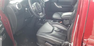 2013 Jeep Wrangler Unlimited Sahara   - Photo 10 - Hemlock, MI 48626