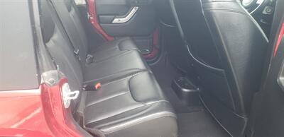 2013 Jeep Wrangler Unlimited Sahara   - Photo 14 - Hemlock, MI 48626
