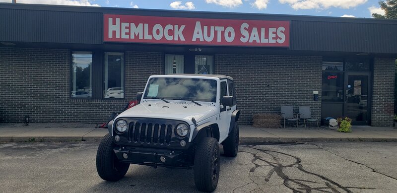 2018 Jeep Wrangler JK Willys Wheeler W   - Photo 1 - Hemlock, MI 48626