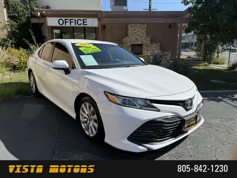 2019 Toyota Camry LE