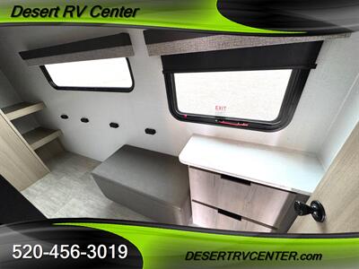 2025 Dutchmen 308BHSL   - Photo 13 - Huachuca City, AZ 85616