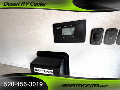 2025 Dutchmen 308BHSL   - Photo 24 - Huachuca City, AZ 85616