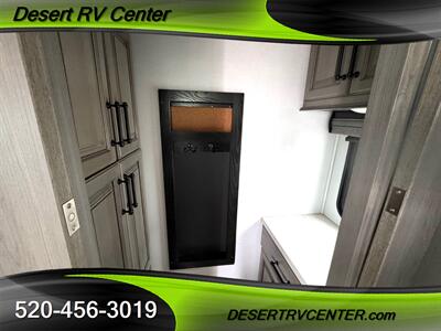 2022 KEYSTONE 3763BP   - Photo 10 - Huachuca City, AZ 85616