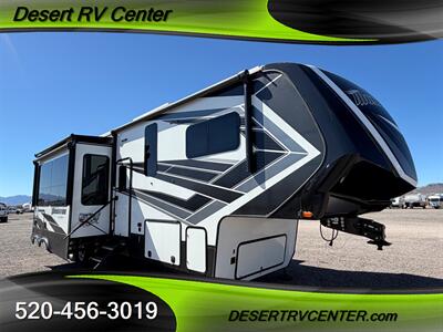 2021 GRAND DESIGN 397TH-R   - Photo 2 - Huachuca City, AZ 85616