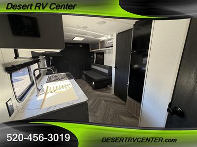 2022 FOREST RIVER 210RTX   - Photo 11 - Huachuca City, AZ 85616