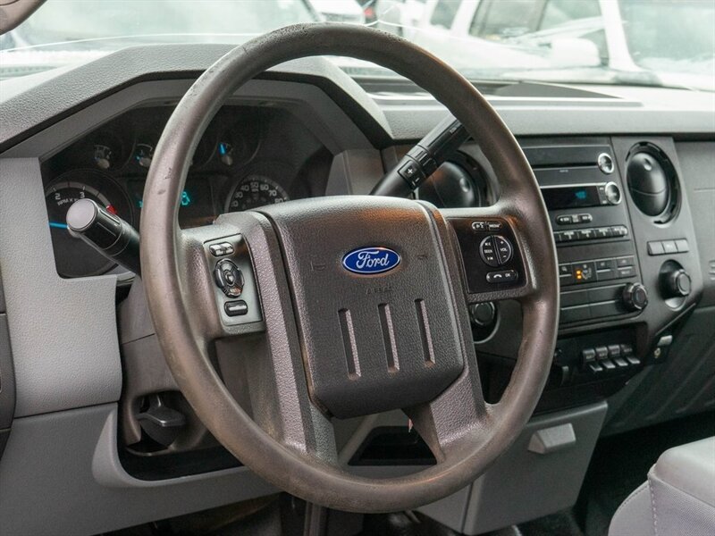 2015 Ford F-350 XL photo