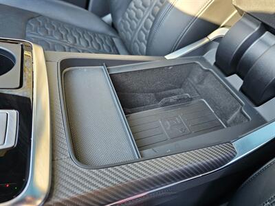 2023 Audi RS Q8 4.0T quattro   - Photo 35 - Roslyn, NY 11576