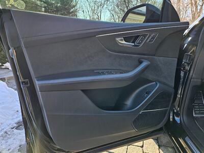 2023 Audi RS Q8 4.0T quattro   - Photo 52 - Roslyn, NY 11576