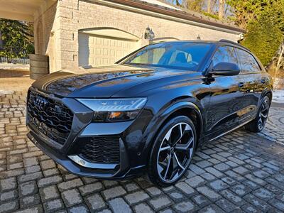 2023 Audi RS Q8 4.0T quattro   - Photo 1 - Roslyn, NY 11576