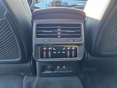 2023 Audi RS Q8 4.0T quattro   - Photo 38 - Roslyn, NY 11576