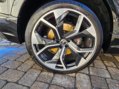 2023 Audi RS Q8 4.0T quattro   - Photo 68 - Roslyn, NY 11576