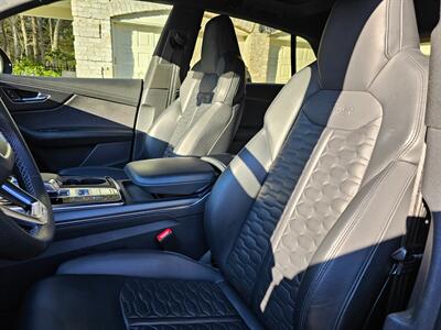2023 Audi RS Q8 4.0T quattro   - Photo 23 - Roslyn, NY 11576
