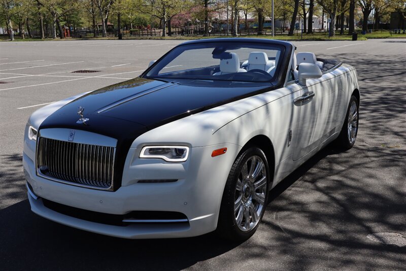 2017 Rolls-Royce Dawn  