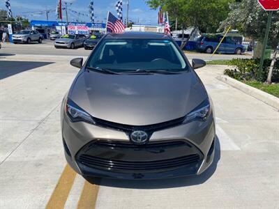 2018 Toyota Corolla LE   - Photo 2 - Miami, FL 33147