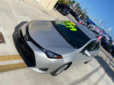 2018 Toyota Corolla LE   - Photo 7 - Miami, FL 33147