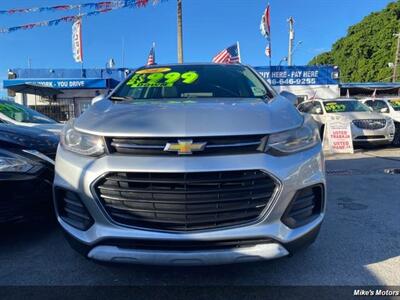 2017 Chevrolet Trax LT   - Photo 2 - Miami, FL 33147