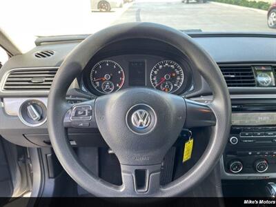 2013 Volkswagen Passat S PZEV   - Photo 54 - Miami, FL 33147