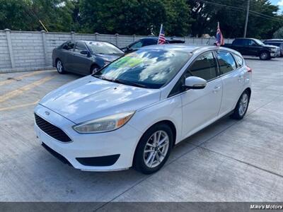 2016 Ford Focus SE   - Photo 1 - Miami, FL 33147