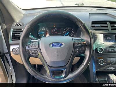 2017 Ford Explorer XLT   - Photo 40 - Miami, FL 33147