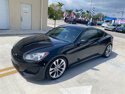 2013 Hyundai Genesis Coupe 2.0T   - Photo 1 - Miami, FL 33147