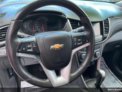 2018 Chevrolet Trax LT   - Photo 22 - Miami, FL 33147