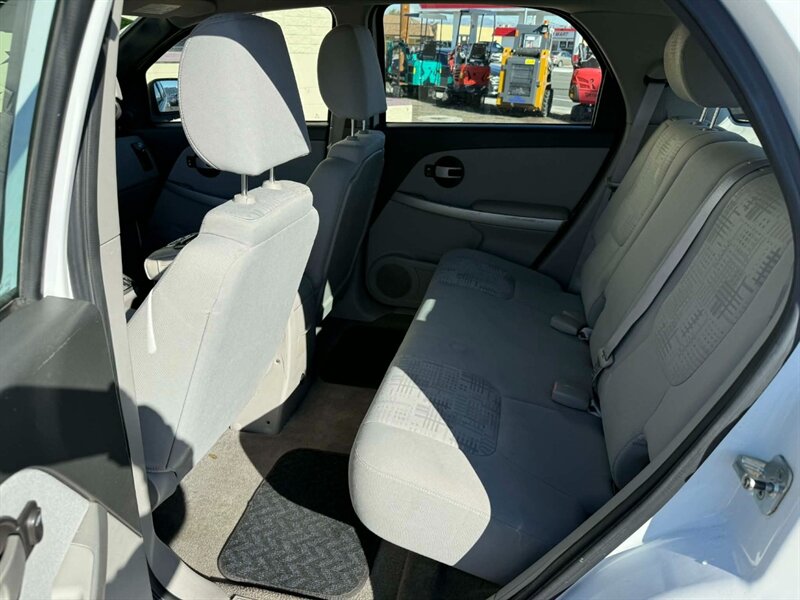 2005 Chevrolet Equinox LS - Photo 13 - Reno, NV 89502