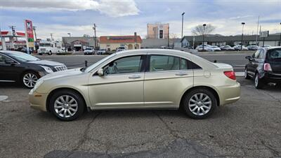 2010 Chrysler Sebring Limited - Photo 3 - Reno, NV 89502