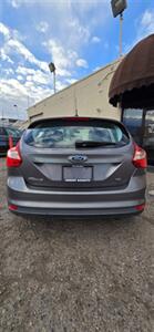 2012 Ford Focus SE   - Photo 5 - Reno, NV 89502