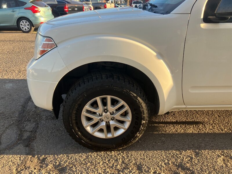 2015 Nissan Frontier SV V6 - Photo 7 - Reno, NV 89502