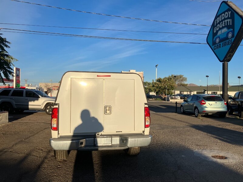 2015 Nissan Frontier SV V6 - Photo 5 - Reno, NV 89502