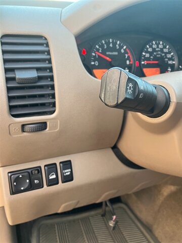 2015 Nissan Frontier SV V6 - Photo 10 - Reno, NV 89502