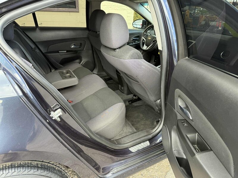 2014 Chevrolet Cruze 1LT Auto - Photo 14 - Reno, NV 89502