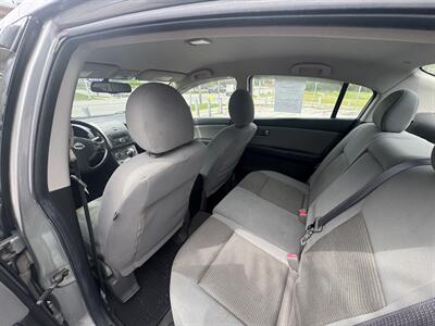 2012 Nissan Sentra 2.0 - Photo 5 - Kansas City, MO 64126